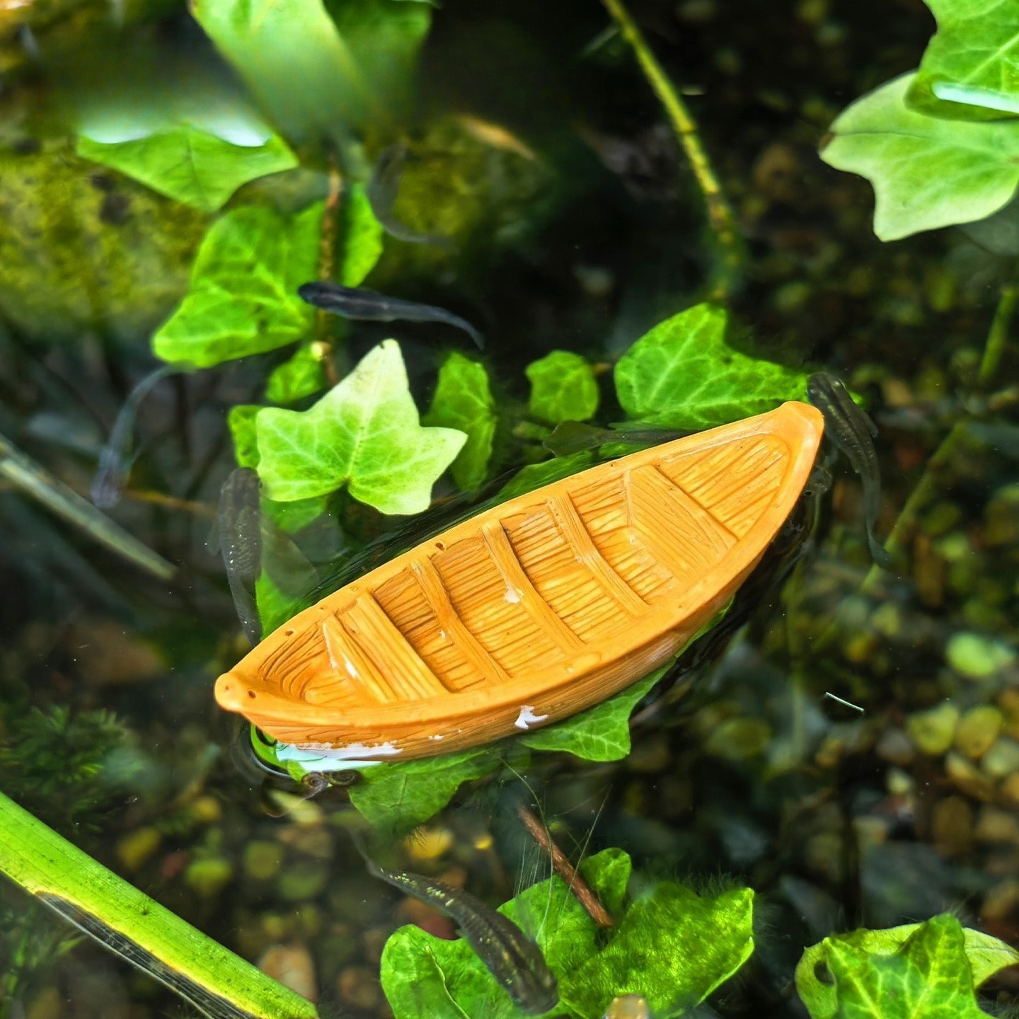Simulation Floating Mini Boat  - Aquarium Marina reseña y precio